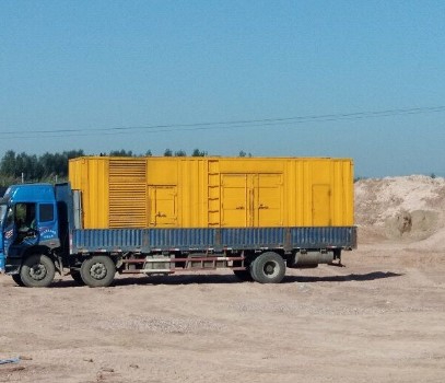 濠江发电机出租如何判断柴油发电机冷却液是否需要更换？