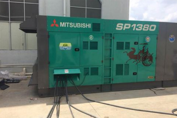 濠江为什么有些柴油发电机组的输出电压可以调节？