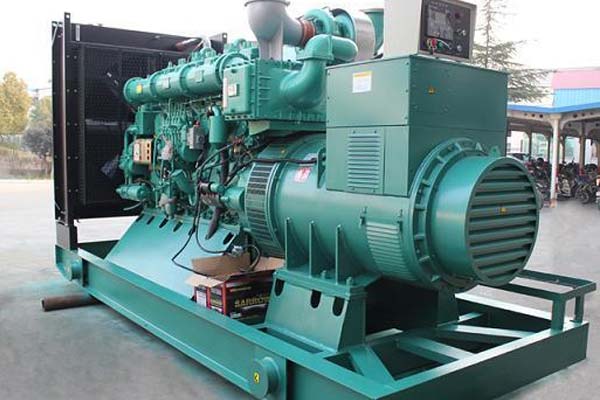 濠江工厂发电机应急发电中如何优化燃油储备管理？