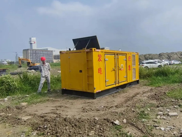 濠江200KW柴油发电机机组每小时的油耗量受哪些因素影响？