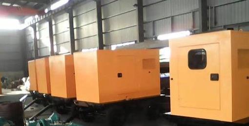 濠江柴油发电机组冬季启动后需要进行哪些检查和操作？